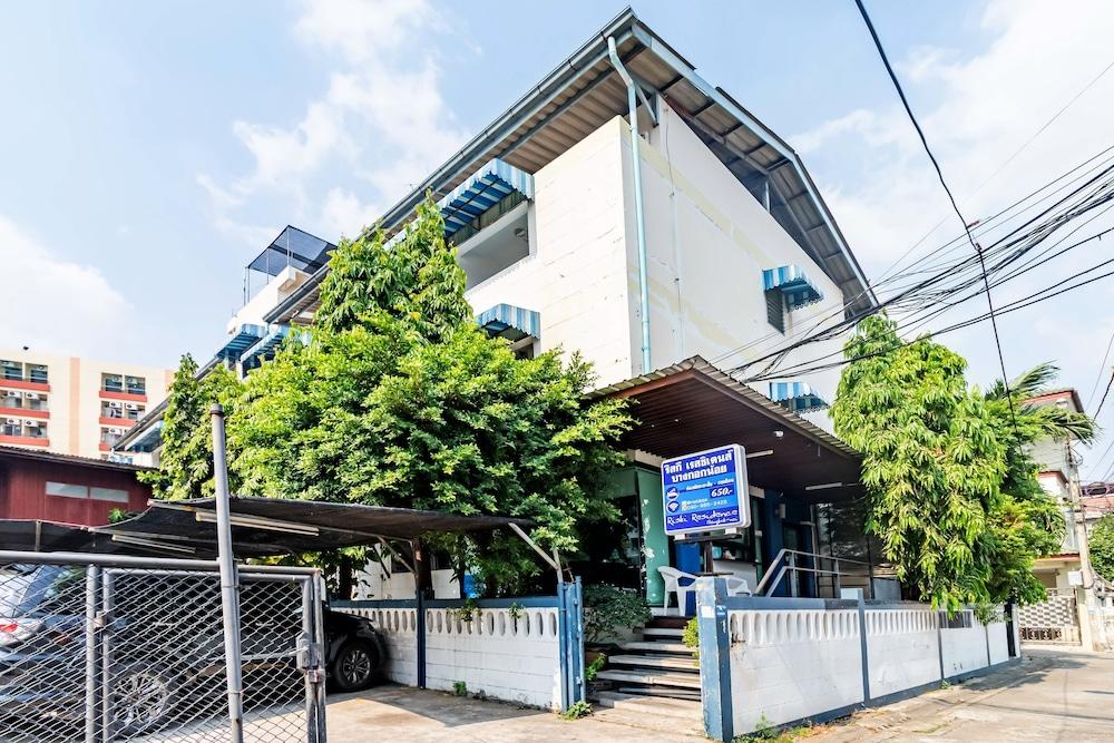 M Riski Riski HolidayMore | Riski Residence Bangkok-noi