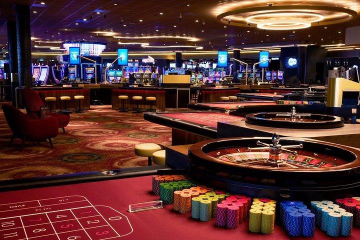 What Not to Bring in Casinos