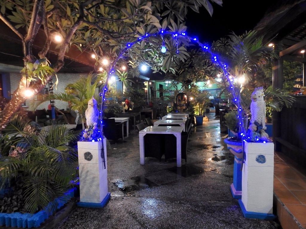 The Bali Bible Cockatoo International Bar & Restaurant…