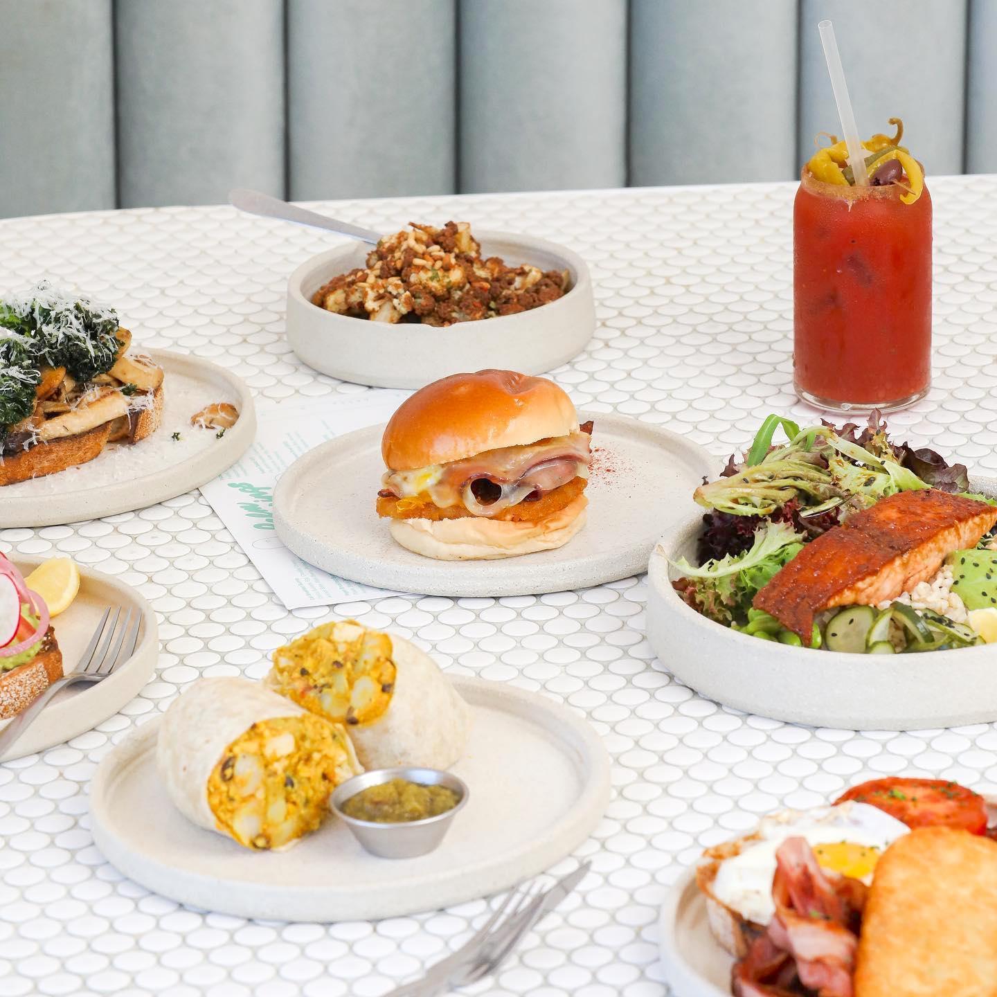 wentravel Palm Springs Burleigh Cafe, Burleigh Heads